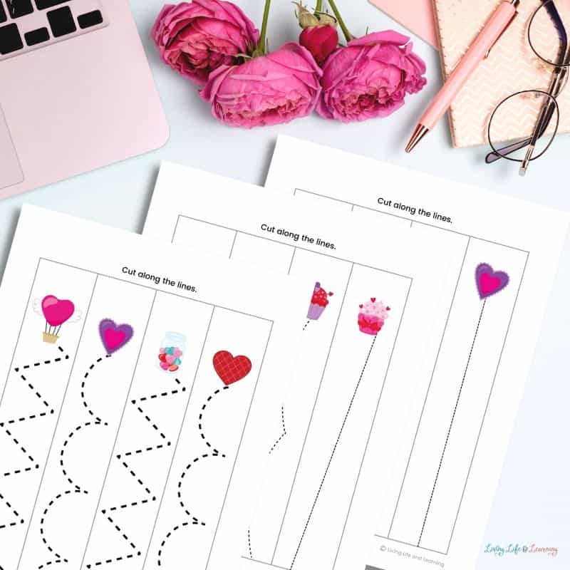 Free Printable Heart Tracing Worksheet